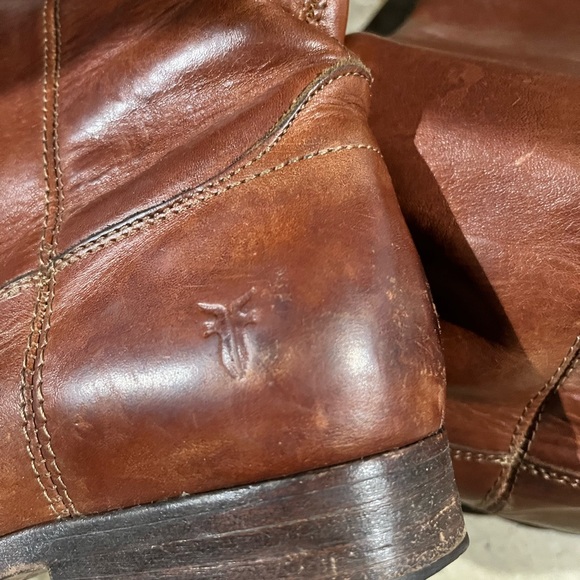 Frye Melissa Button Lug Tall - Cognac size 6.5 - Picture 8 of 8